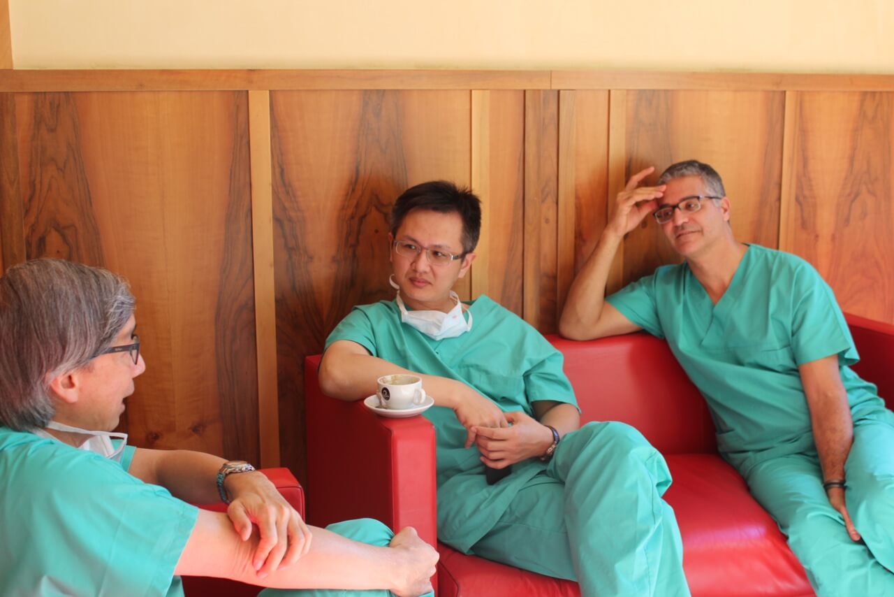 威塑體雕研討會與其他醫師探討